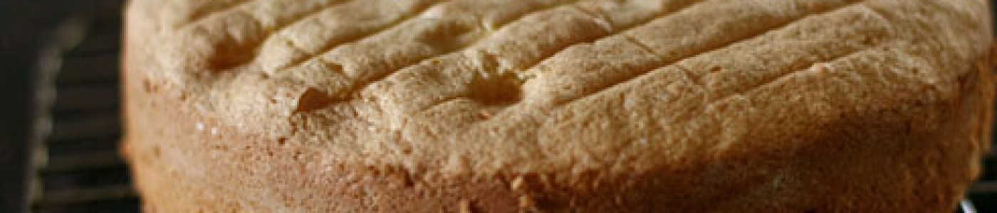 A Perfect Classic Sponge Cake